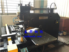 数控液压冲孔机